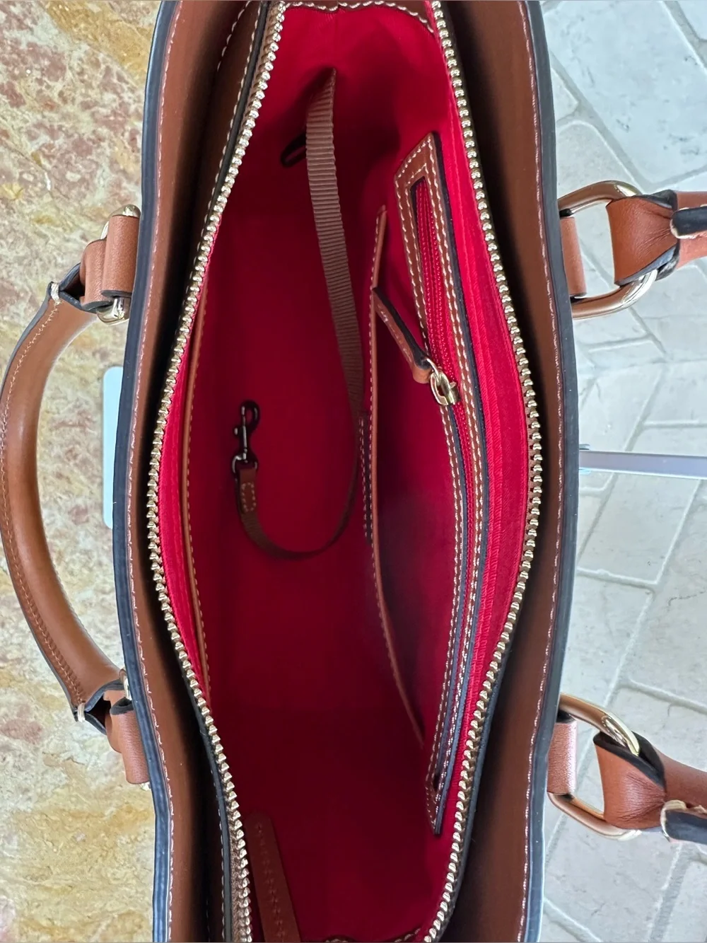 Dooney & Bourke Wexford Leather Small Heidi Satchel in Chestnut Brown K2625845